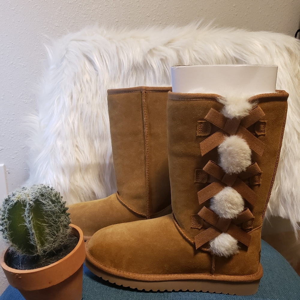 Ugg koolaburra womens boots